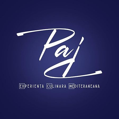Paj Hotelul Retreat & Spa ซินายา ภายนอก รูปภาพ